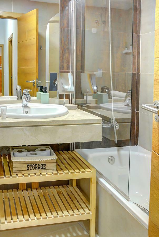 Apartamento San Julian Севиля Екстериор снимка