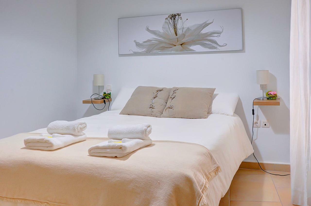 Apartamento San Julian Севиля Екстериор снимка