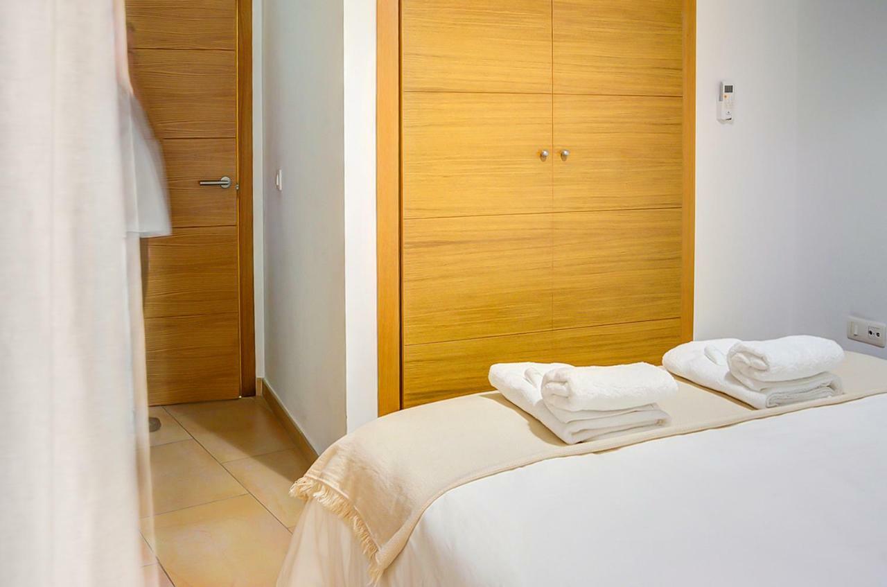 Apartamento San Julian Севиля Екстериор снимка
